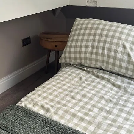 Harehills House 度假居 *